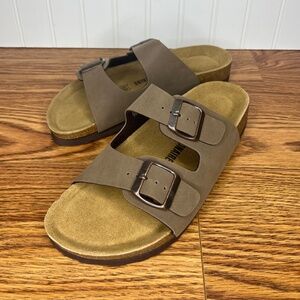 Cushionaire Lane Cork Footbed Women’s Sandals